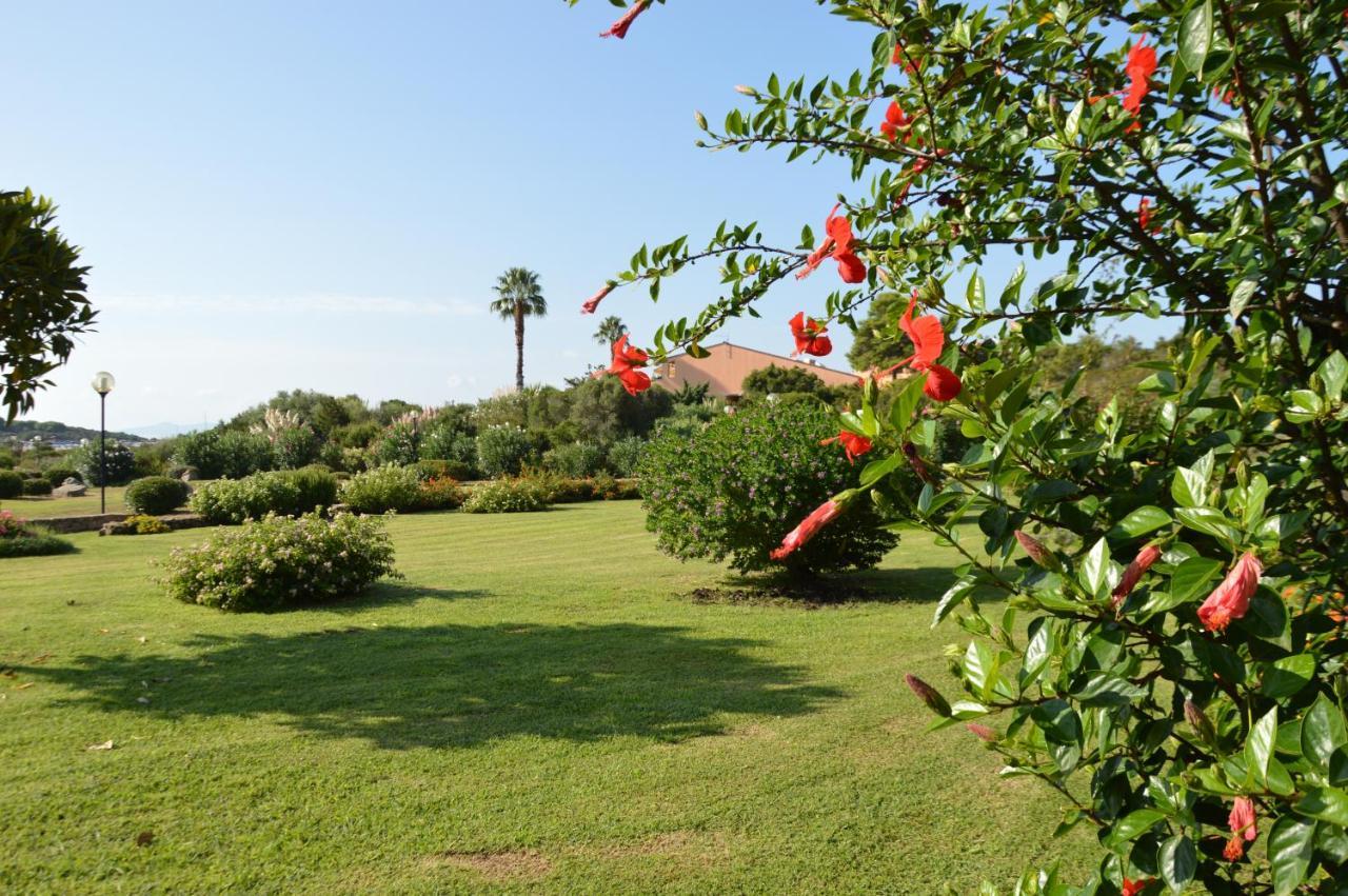 Residenze Coda Cavallo San Teodoro  Εξωτερικό φωτογραφία